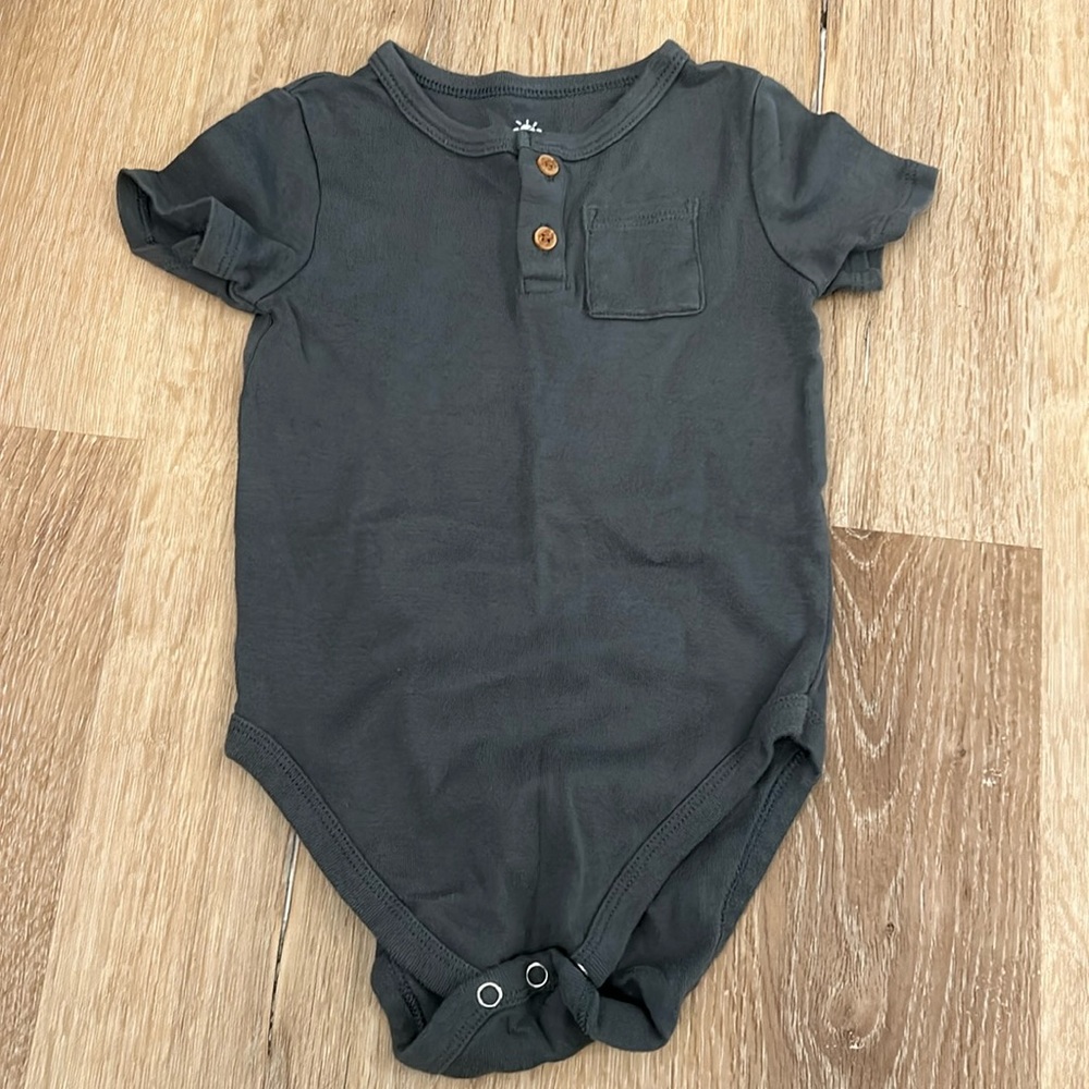 Little Co body henley body suit